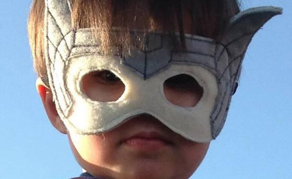 Action Movie Kid-Niño super heroe gracias a los efectos especiales (Cortesía de Treska)