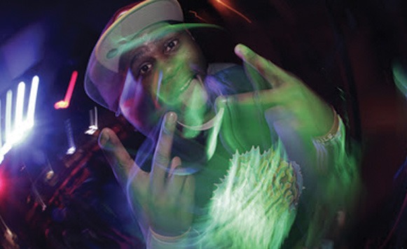 Dj G-Buck, ShearGen1us y sus dinamitas bailables